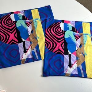 Izzy & Liv Abstract Pillowcases